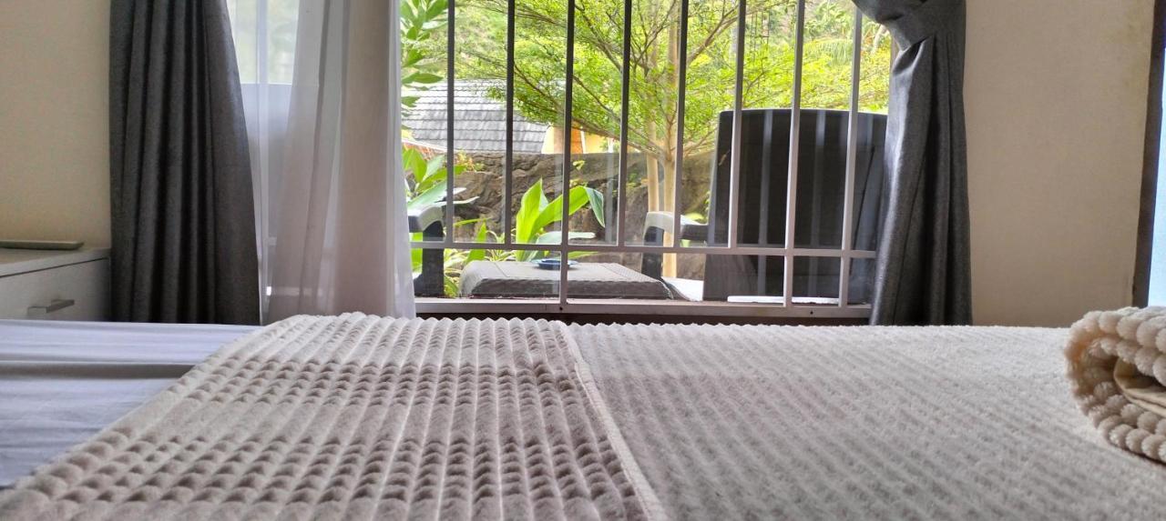Sakila Homestay Kuta  Екстер'єр фото