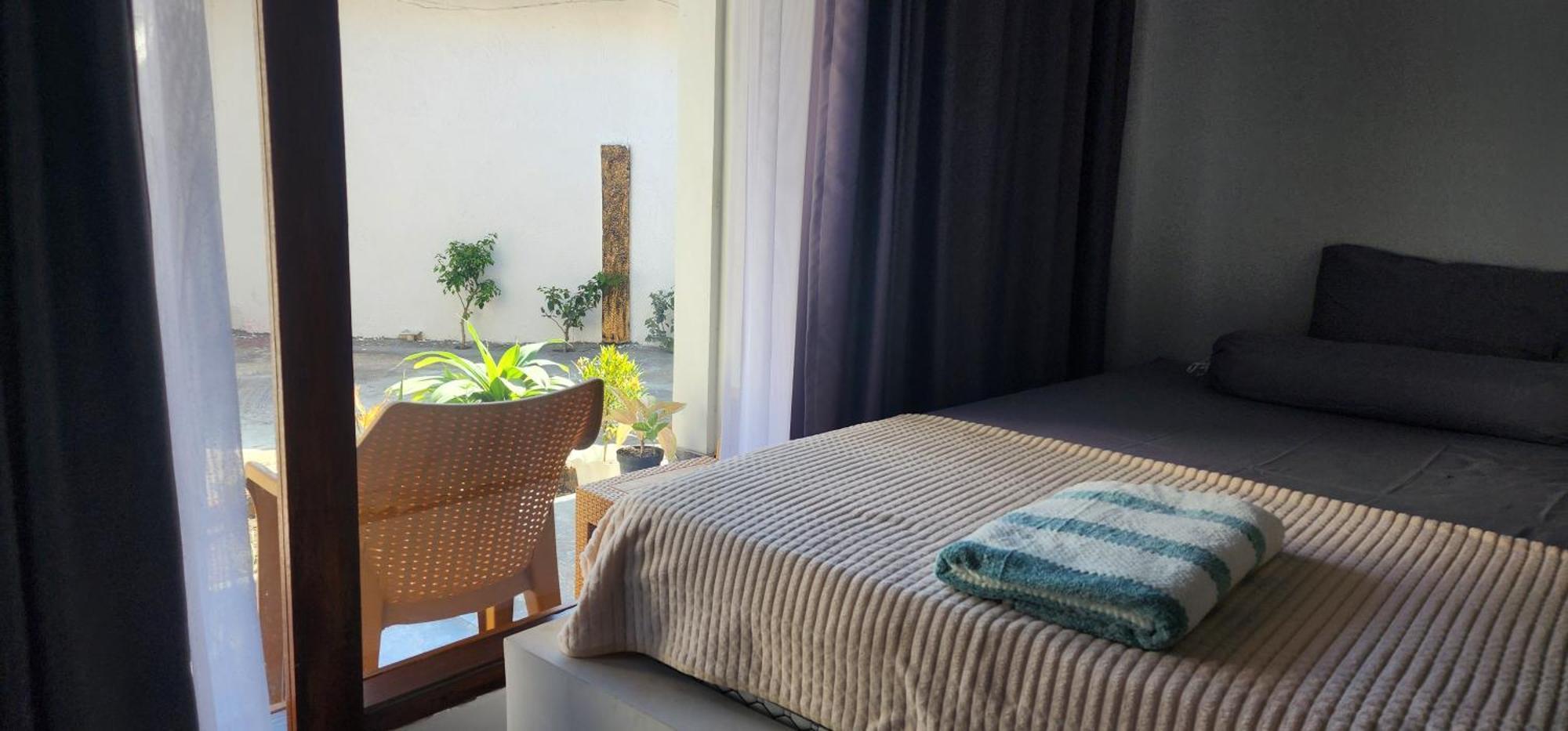 Sakila Homestay Kuta  Екстер'єр фото